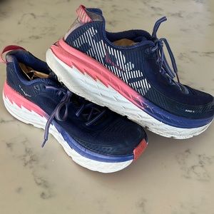 Hoka bondi 5 womens size 8.5 dark blue with pink trim